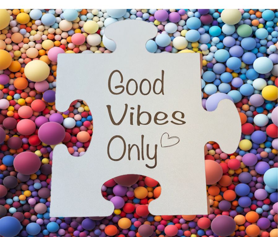 Good Vibes Only Puzzle weiß