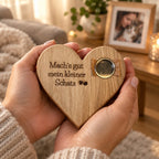 Handschmeichler Herz Fellnasen aus Natur-Eiche mit Memory-Medaillon